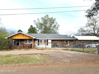 121 Hensley Rd, Natchez, MS 39120