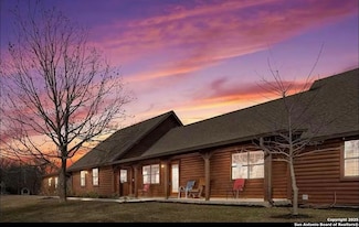 81 Butler Ln, Martindale, TX 78655