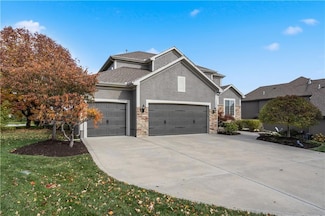 18932 W 100th St, Lenexa, KS 66220