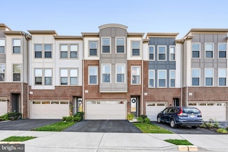 42385 Dogwood Glen Square, Sterling, VA 20166