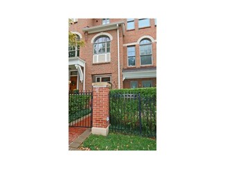 212 W 50th St, Kansas City, MO 64112
