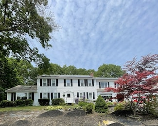 5 Hood Dr, Plymouth, MA 02360