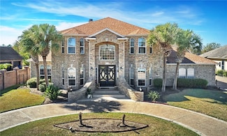 1 W Bar Le Doc Dr, Corpus Christi, TX 78414