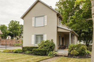 4723 Walnut St, Mantua, OH 44255