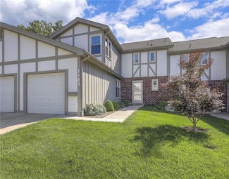 7103 Mastin St, Shawnee, KS 66203