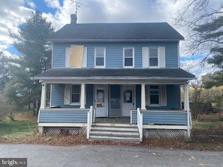 5310 N Mill St, Lineboro, MD 21102