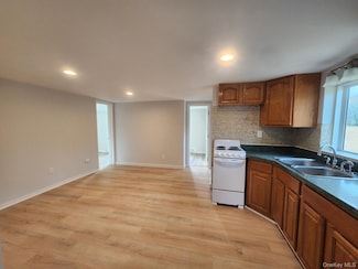 251 Samsonville Rd Unit 8, Kerhonkson, NY 12446