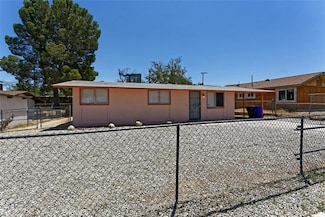 15521 Heartsease Ln, Victorville, CA 92395