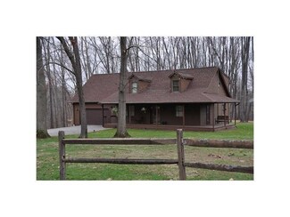110 Wansack Rd, West Middlesex, PA 16159