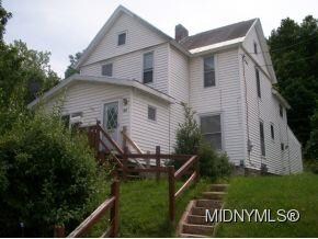64 High St, Ilion, NY 13357