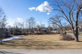 1282 N Grove Ave, Palatine, IL 60067