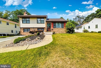 15 Ash Ave, West Deptford, NJ 08096