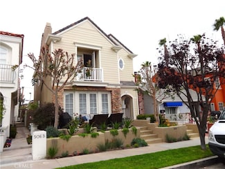 504 Dahlia Ave, Corona Del Mar, CA 92625