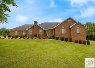 595 Saint John's Cir, Martinsville, VA 24112
