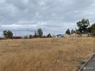 2020 7th Ave, Spokane, WA 99204
