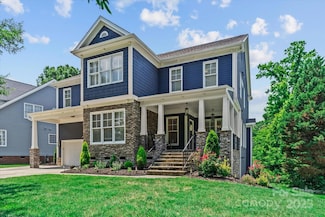 615 N Oak Dr, Huntersville, NC 28078
