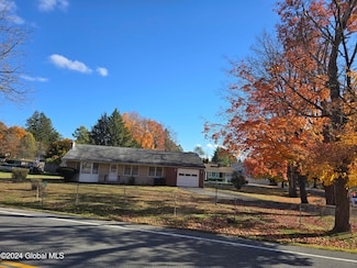 120 Brunswick Rd, Troy, NY 12180