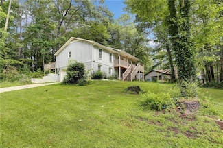 537 Raven Springs Trail, Stone Mountain, GA 30087