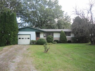 3082 Marwick Rd, Columbus, OH 43232
