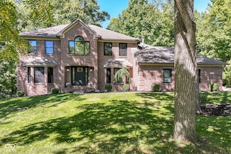 5826 Winding Way Ln, Indianapolis, IN 46220