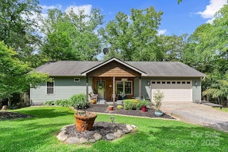 34 Grandview Ct, Asheville, NC 28806