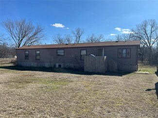 21501 Fox St, Lebanon, OK 73440