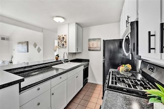 15237 Santa Gertrudes Ave Unit U201, La Mirada, CA 90638