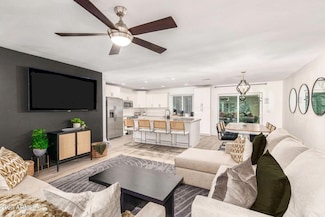 8437 E Bonnie Rose Ave, Scottsdale, AZ 85250