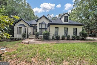 805 Lynn Cir SW, Atlanta, GA 30311