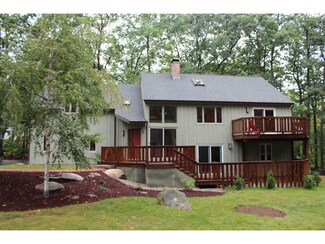 14 Pond Place Ln, Concord, NH 03301