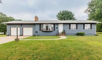 1493 Meridian St, Fall River, MA 02720