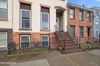357 Washington Ave Unit Basement, Albany, NY 12206