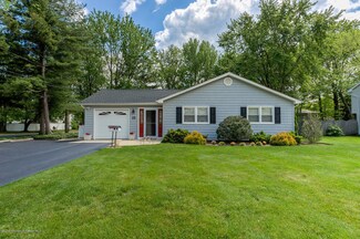 15 Rhea Rd, Port Monmouth, NJ 07758