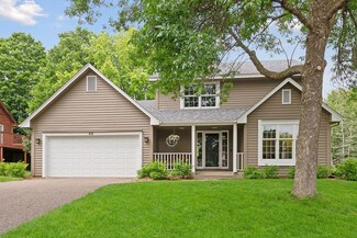 92 Shasta Cir E, Chanhassen, MN 55317