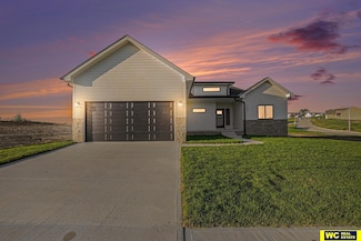 3103 Mulberry Dr, Blair, NE 68008