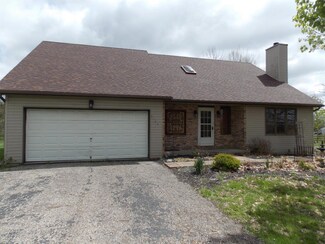 6134 Martha Dr S, Aurora, IN 47001