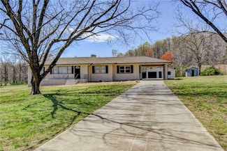1567 Wicker Lovell Rd, Randleman, NC 27317