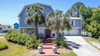 12409 W Standish Dr, Homosassa, FL 34448
