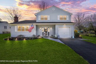 7 Graham Rd, Allentown, NJ 08501