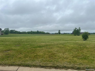 6285 Victoria Ln, Swartz Creek, MI 48473