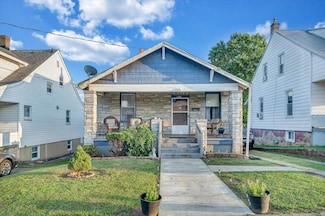 1109 Morehead Ave SE, Roanoke, VA 24013