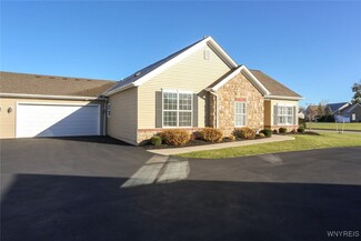 5682 Ferncrest Dr Unit D, Clarence Center, NY 14032
