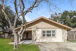 413 E Citrus St, Altamonte Springs, FL 32701