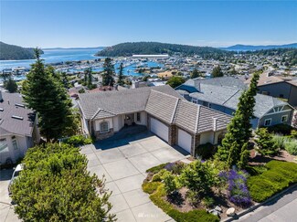 4923 Heather Dr, Anacortes, WA 98221