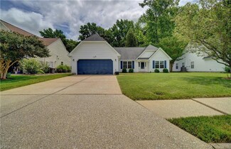 14 Bexley Ln, Hampton, VA 23666
