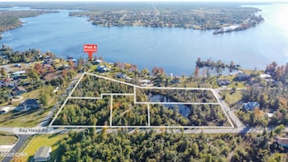 5027 Bay Head Rd, Youngstown, FL 32466