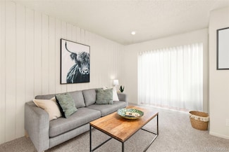 5300 E Cherry Creek Dr S Unit 816, Denver, CO 80246