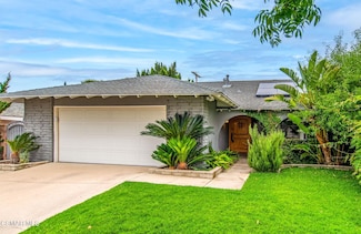 2719 Licia Place, Simi Valley, CA 93065