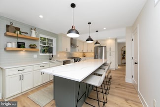 22 Scenic Rd, Springfield, PA 19064