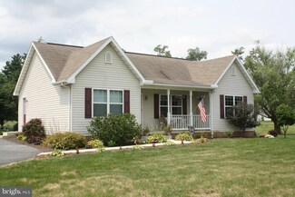 10508 Greenwich Dr, Williamsport, MD 21795